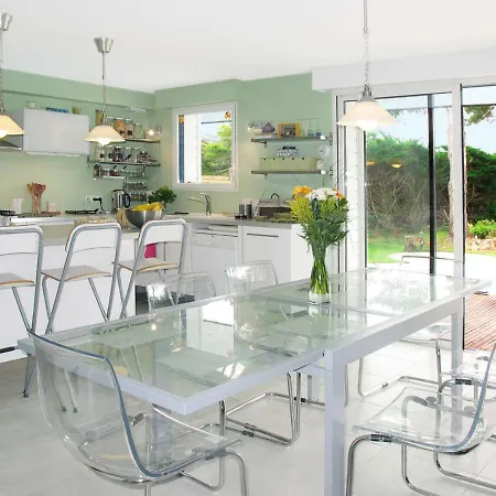 بيت للعطل Ferienhaus 300s *